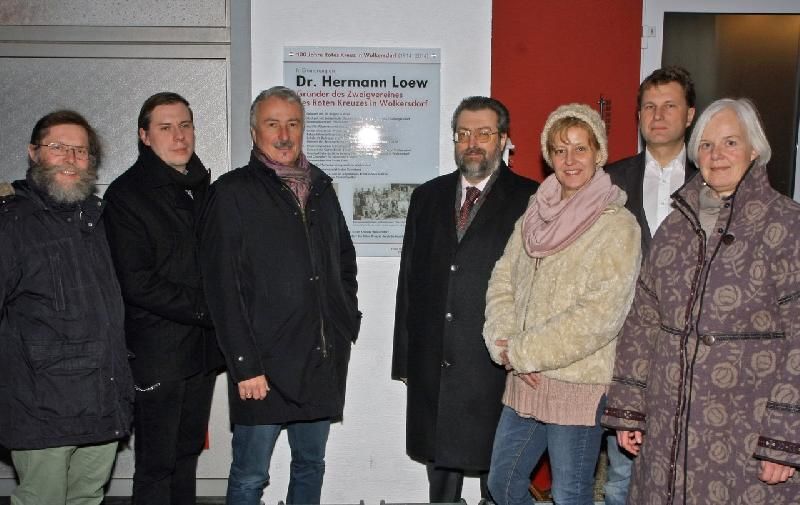 Enthuellung der Gedenktafel Dr. Loew, 100 Jahre Rotes Kreuz Wolkersdorf